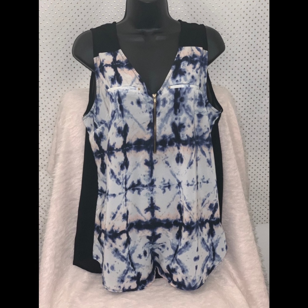 Sleeveless V-Neck Gold Zipper Down Blouse - Size L